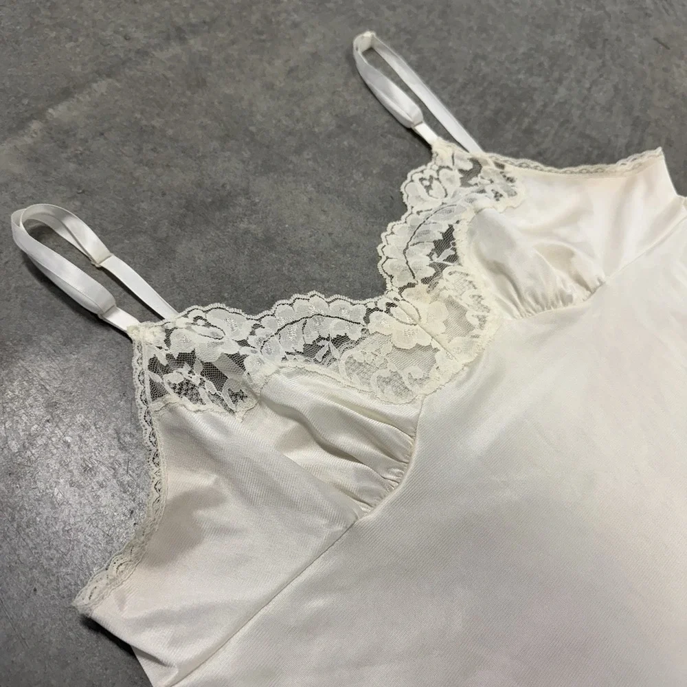 vassarette see item photos